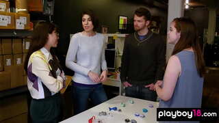 Хужабикә менән һәүәҫкәр вчетвером милф ас трах